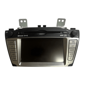 2010 - 2013 Hyundai Tucson OEM AM FM Radio Navigation Stereo XM MP3 CD Player - Car Parts Direct