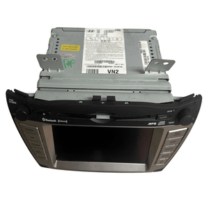 2010 - 2013 Hyundai Tucson OEM AM FM Radio Navigation Stereo XM MP3 CD Player - Car Parts Direct