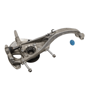 2015 - 2018 PORSCHE MACAN FRONT RIGHT PASSENGER SIDE SPINDLE KNUCKLE HUB OEM - Car Parts Direct