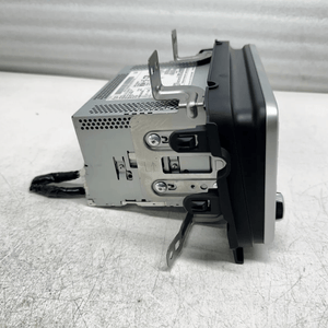 2018 - 2023 Nissan Kicks Versa OEM Display Multi Media Bluetooth Radio Receiver - Car Parts Direct