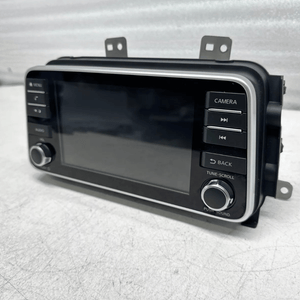 2018 - 2023 Nissan Kicks Versa OEM Display Multi Media Bluetooth Radio Receiver - Car Parts Direct
