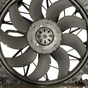 2006-2010 BMW E60 E63 E64 550i 650i N62 4.8l ENGINE RADIATOR COOLING FAN 67326946638