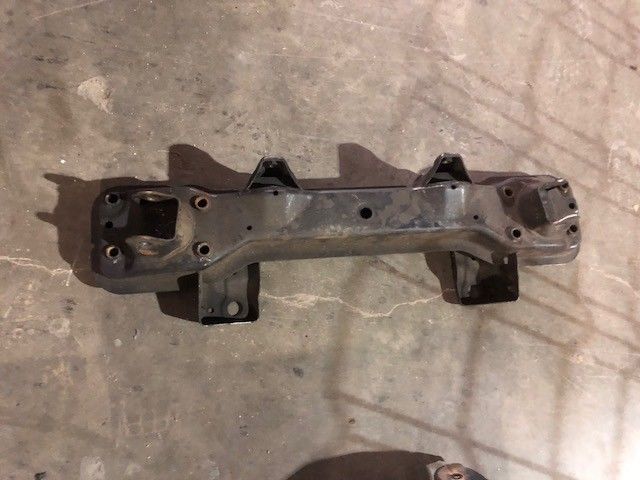 1999-2004 Chevy/Geo Tracker Front Suspension Cradle Subframe Crossmember Frame