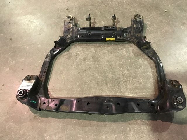 2002-2005 Hyundai XG350 Front Subframe Crossmember Engine Cradle Suspension